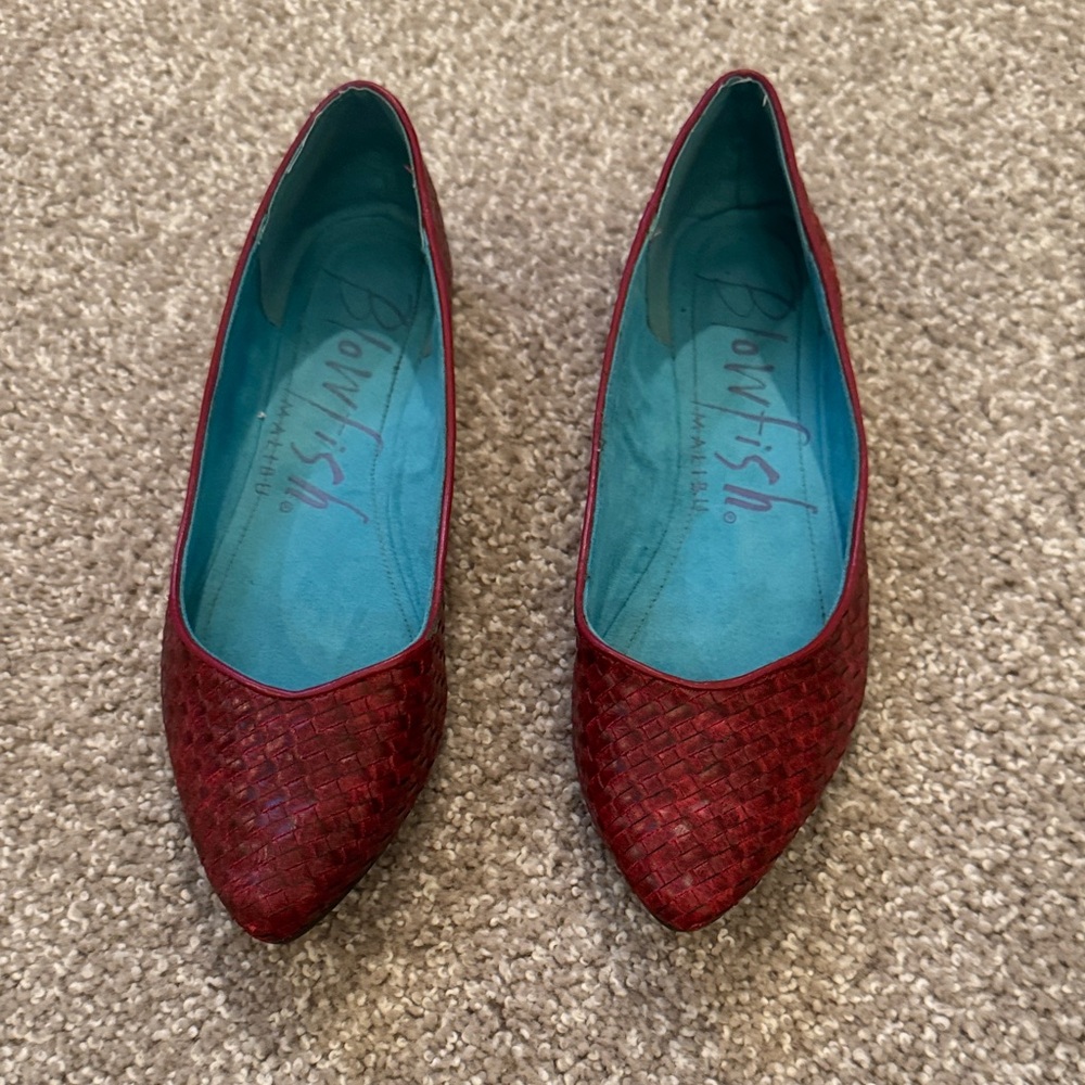 Blowfish Women's Red Woven Flats